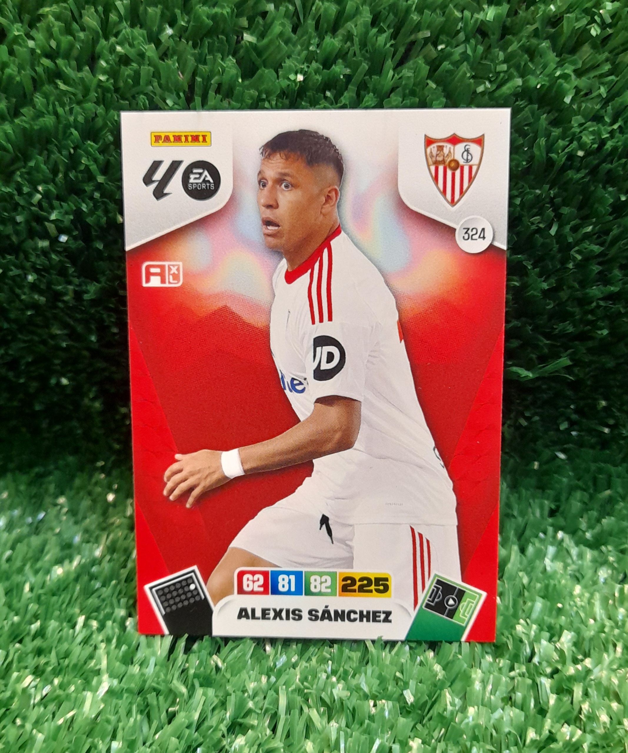 Carta Alexis Sanchez Sevilla Liga Española 25-26 Panini