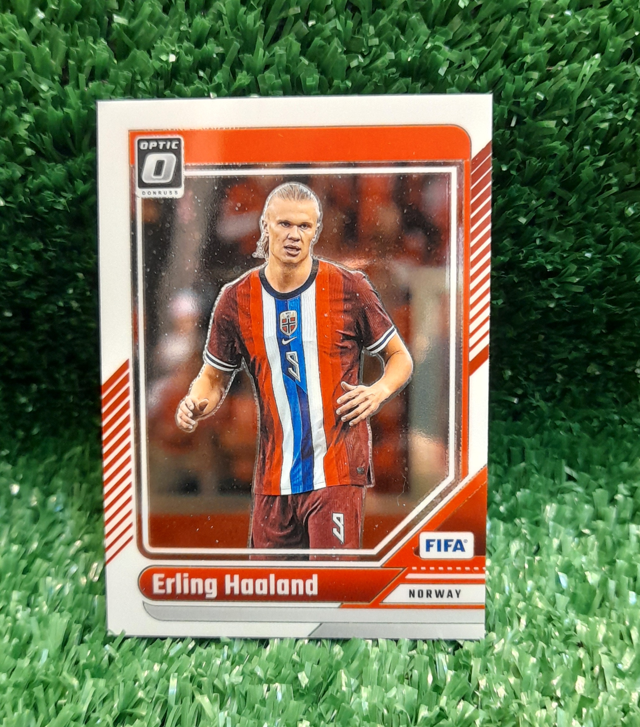 Carta Erling Haaland Noruega Donruss 24-25 Panini OPTIC