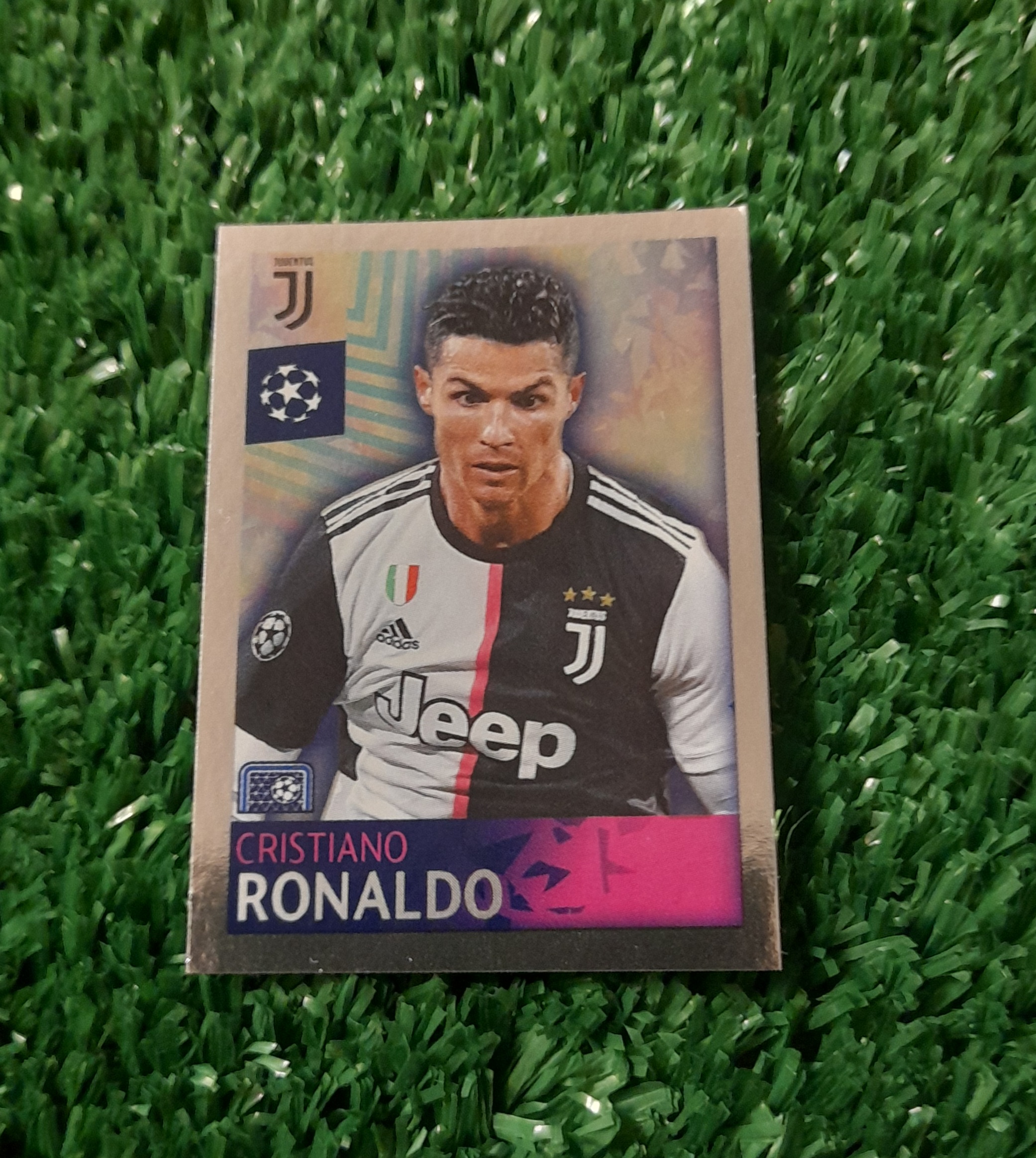Lamina Cristiano Ronaldo Juventus Champions 19-20 #215 Topps