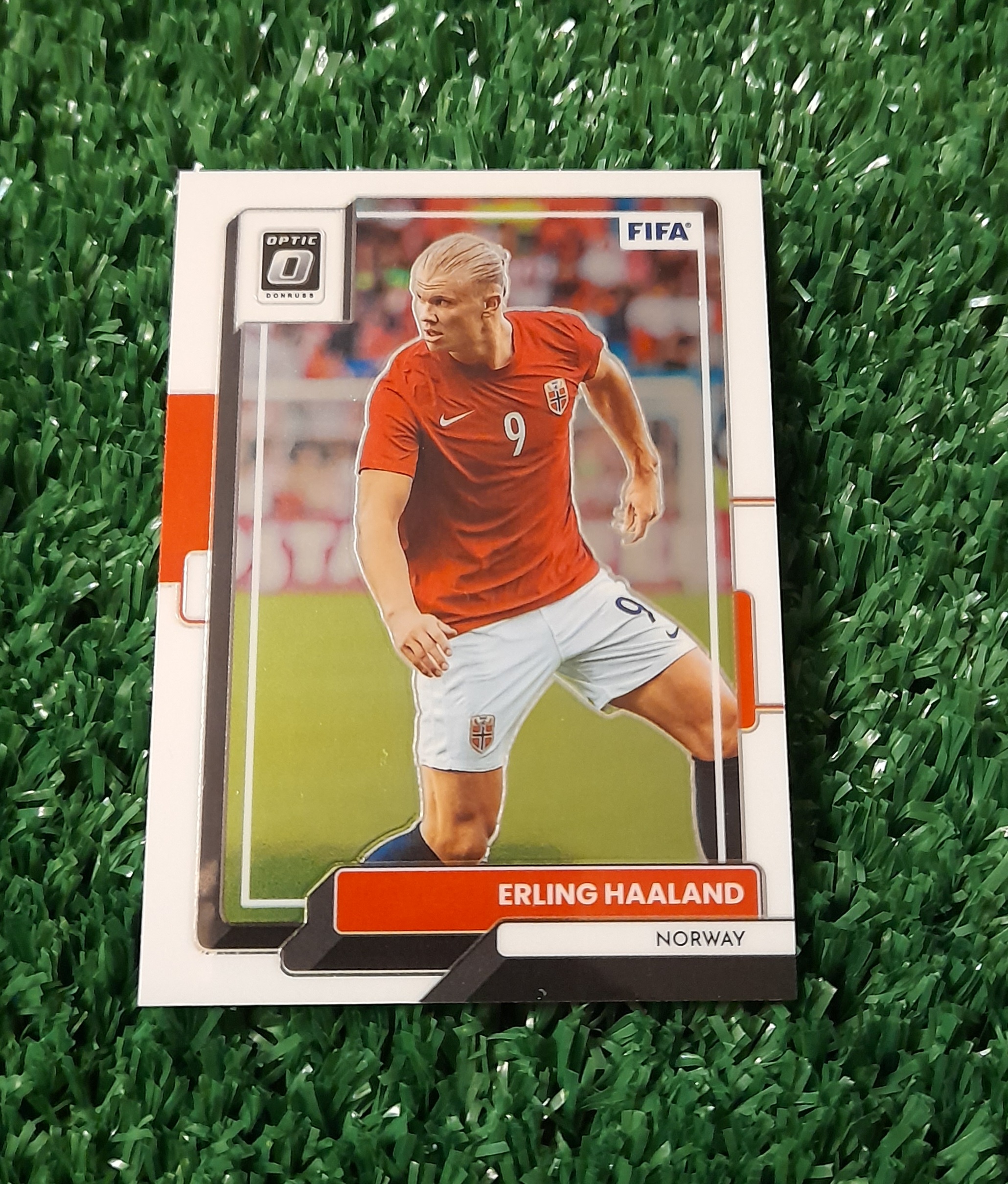 Carta Erling Haaland Noruega Donruss 22-23 Panini OPTIC