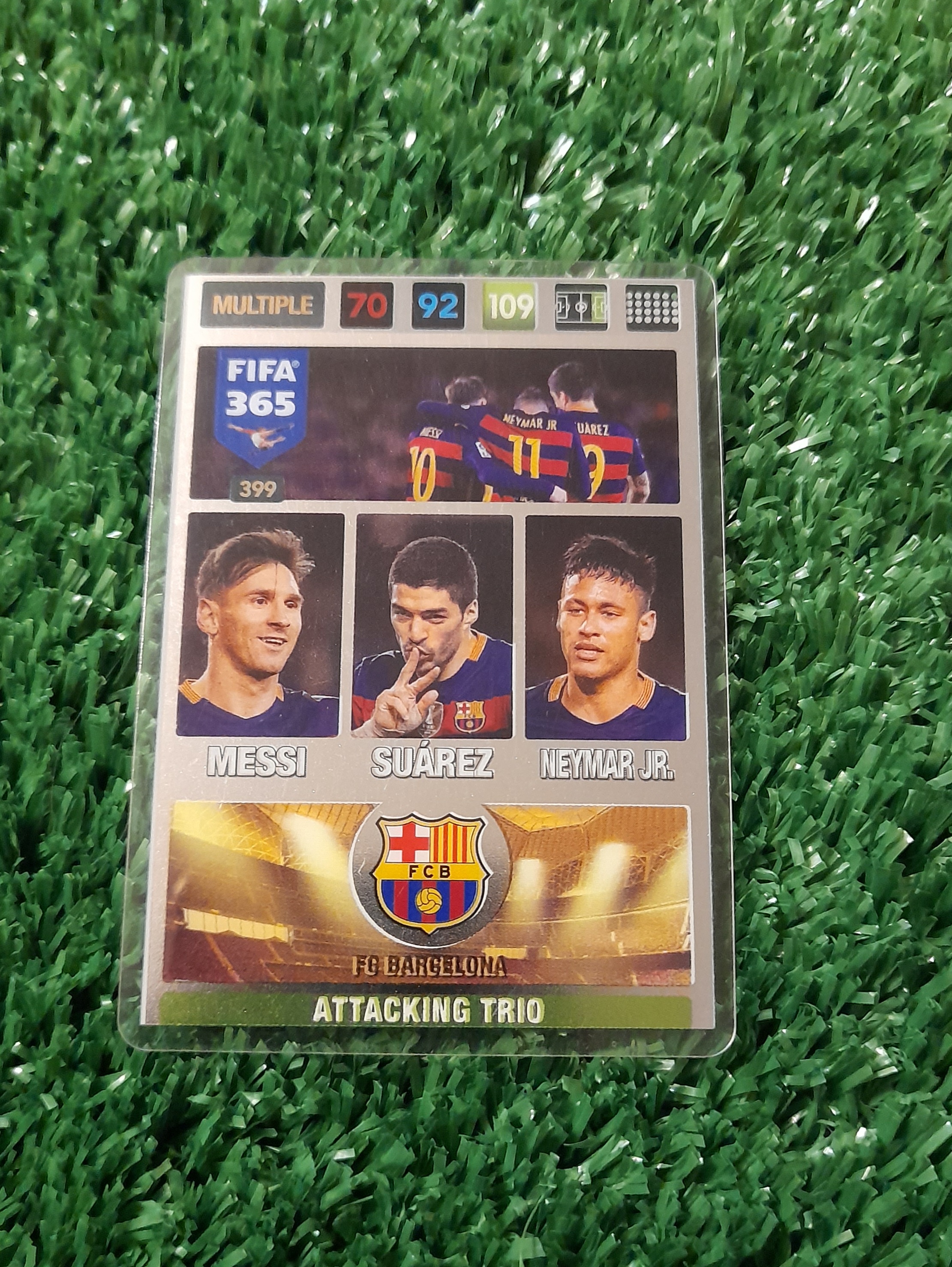Carta Lionel Messi Barcelona Attacking Trio Panini
