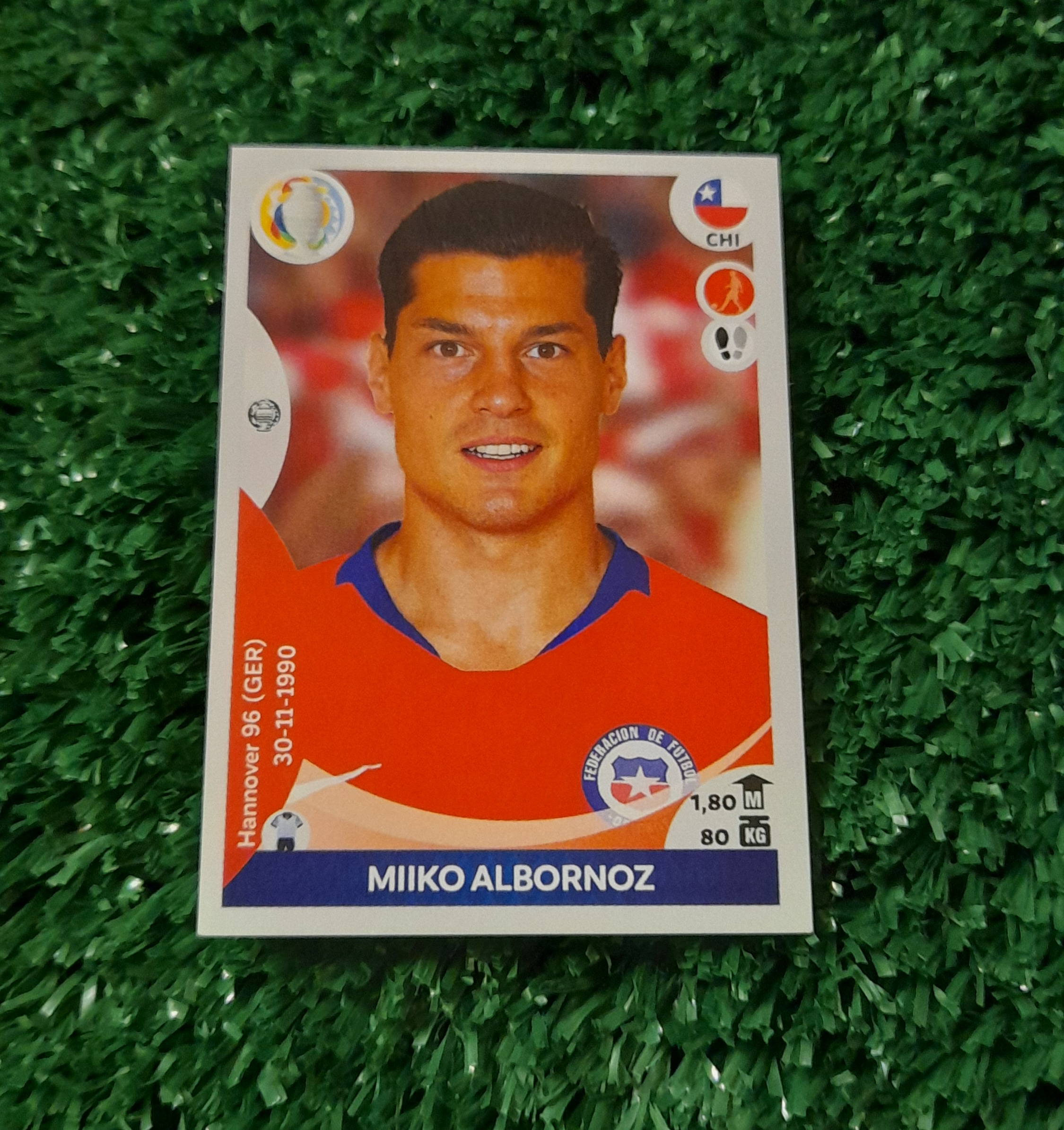 Lamina Miiko Albornoz Chile Copa America 2021 Panini #156