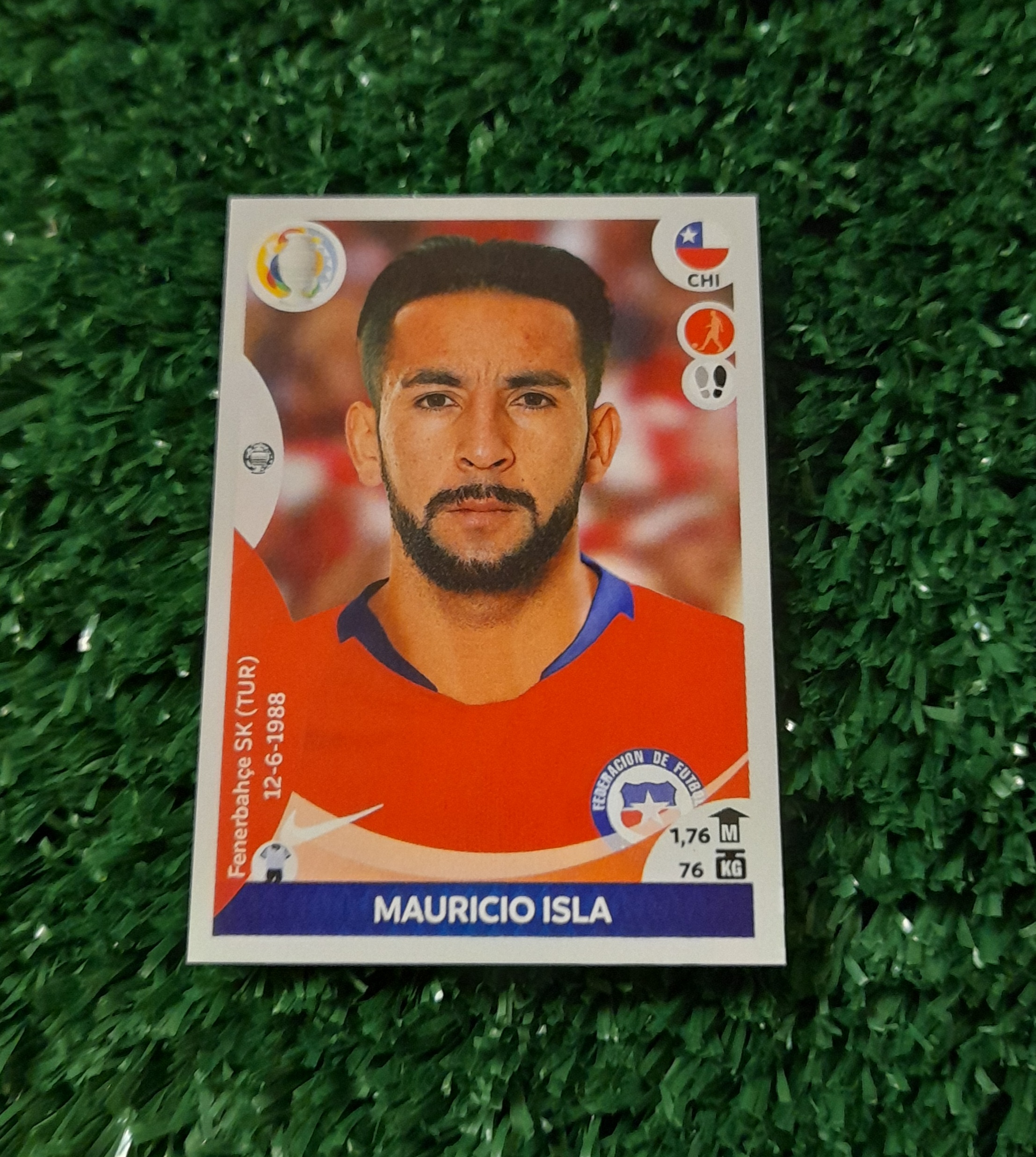 Lamina Mauricio Isla Chile Copa America 2021 Panini #153