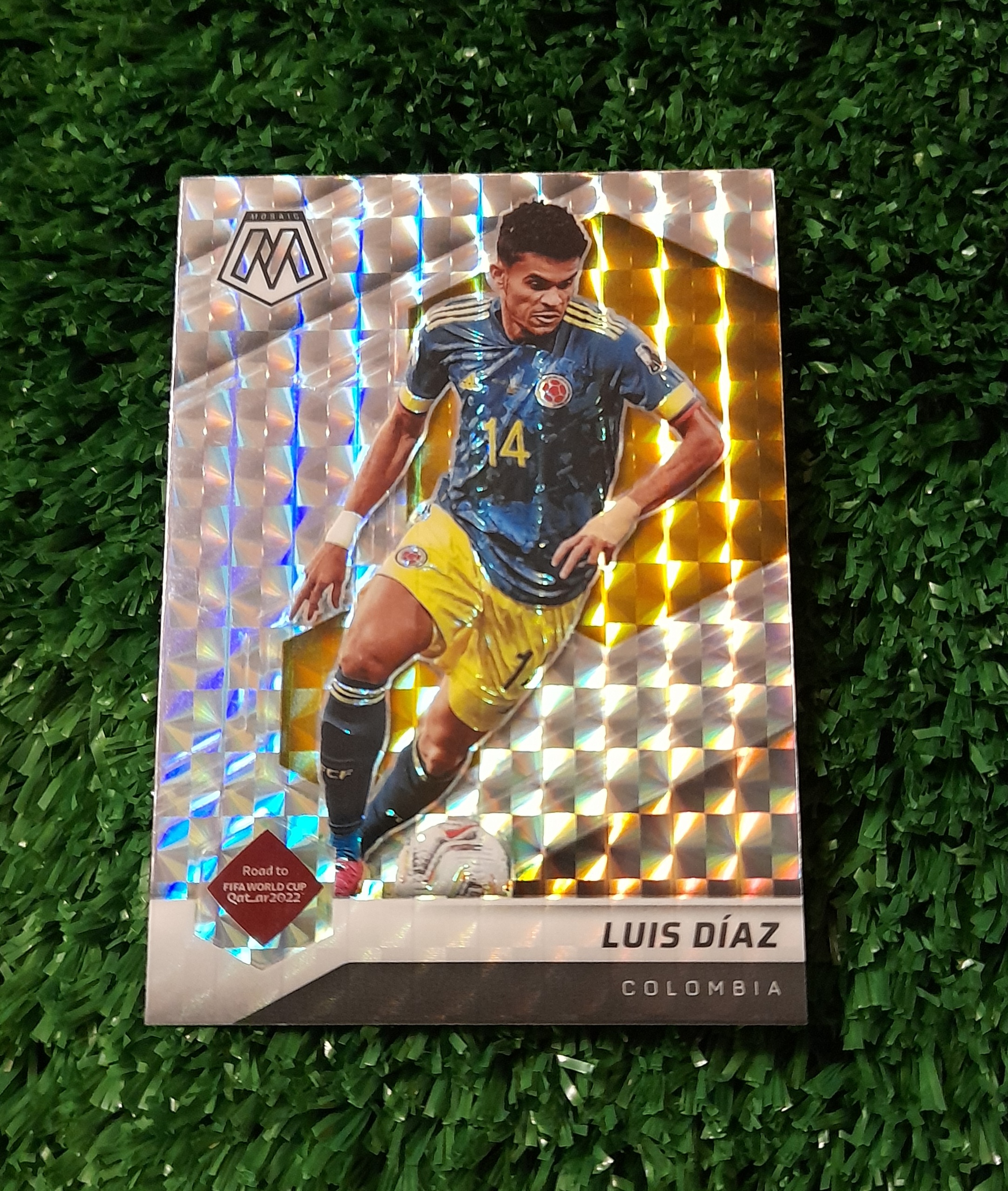 Carta Luis Diaz Colombia Mosai cuadro Panini #180