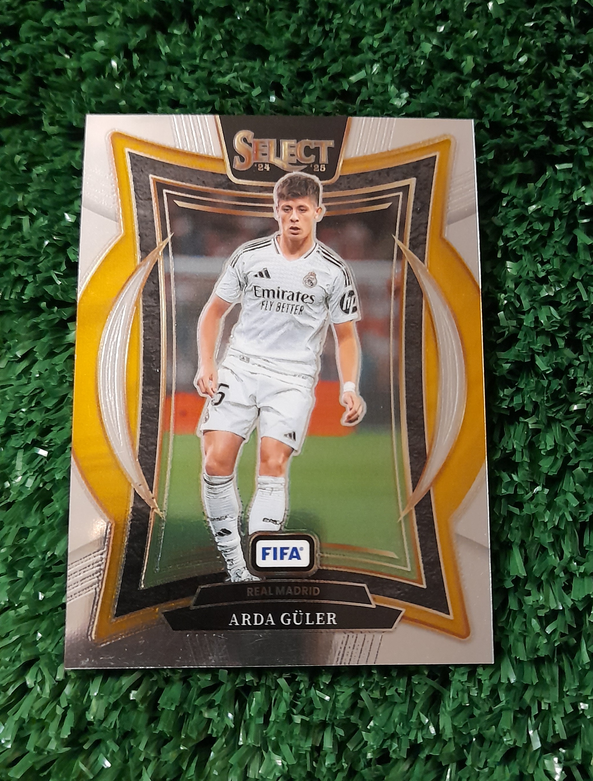 Carta Arda Guler Real Madrid Select 24-25 Panini #3