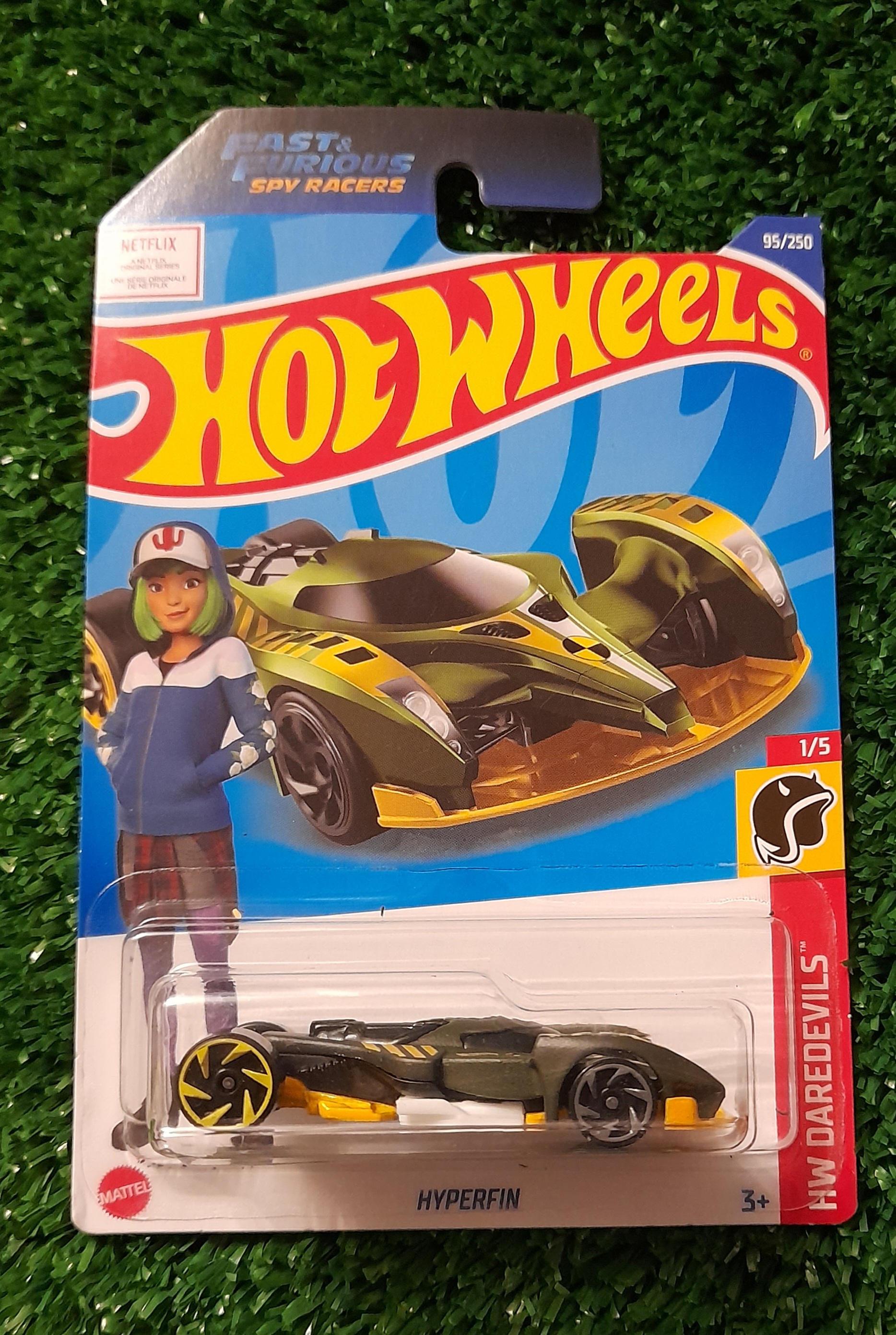 Auto carrera Hyperfin Rapido y Furioso 95/250