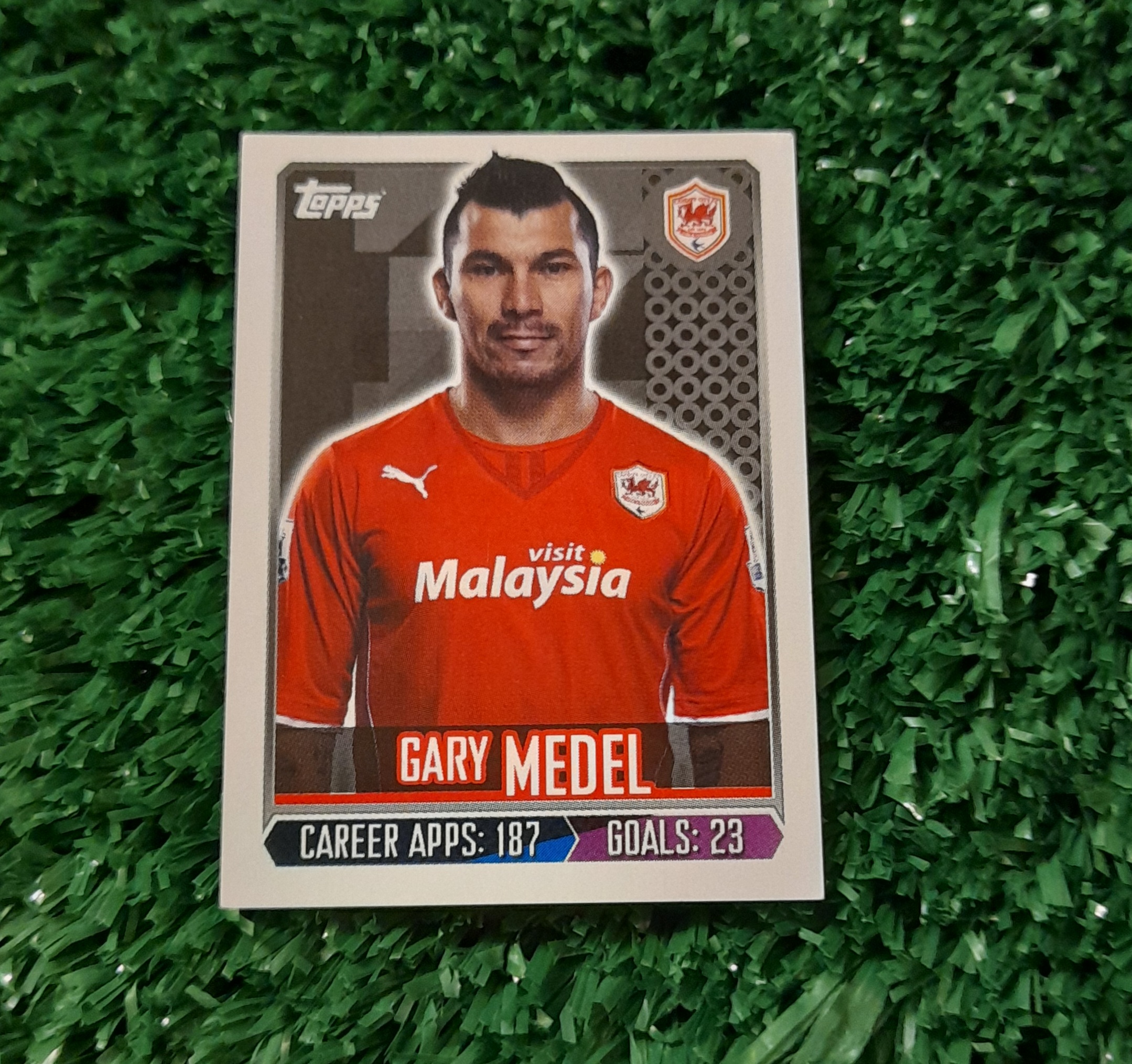 Lamina Gary Medel Cardiff Pemier League 2014 Topps #45