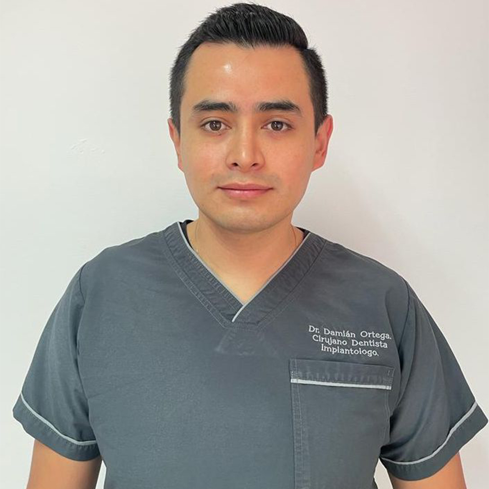 Dr. Damián Ortega Arteaga