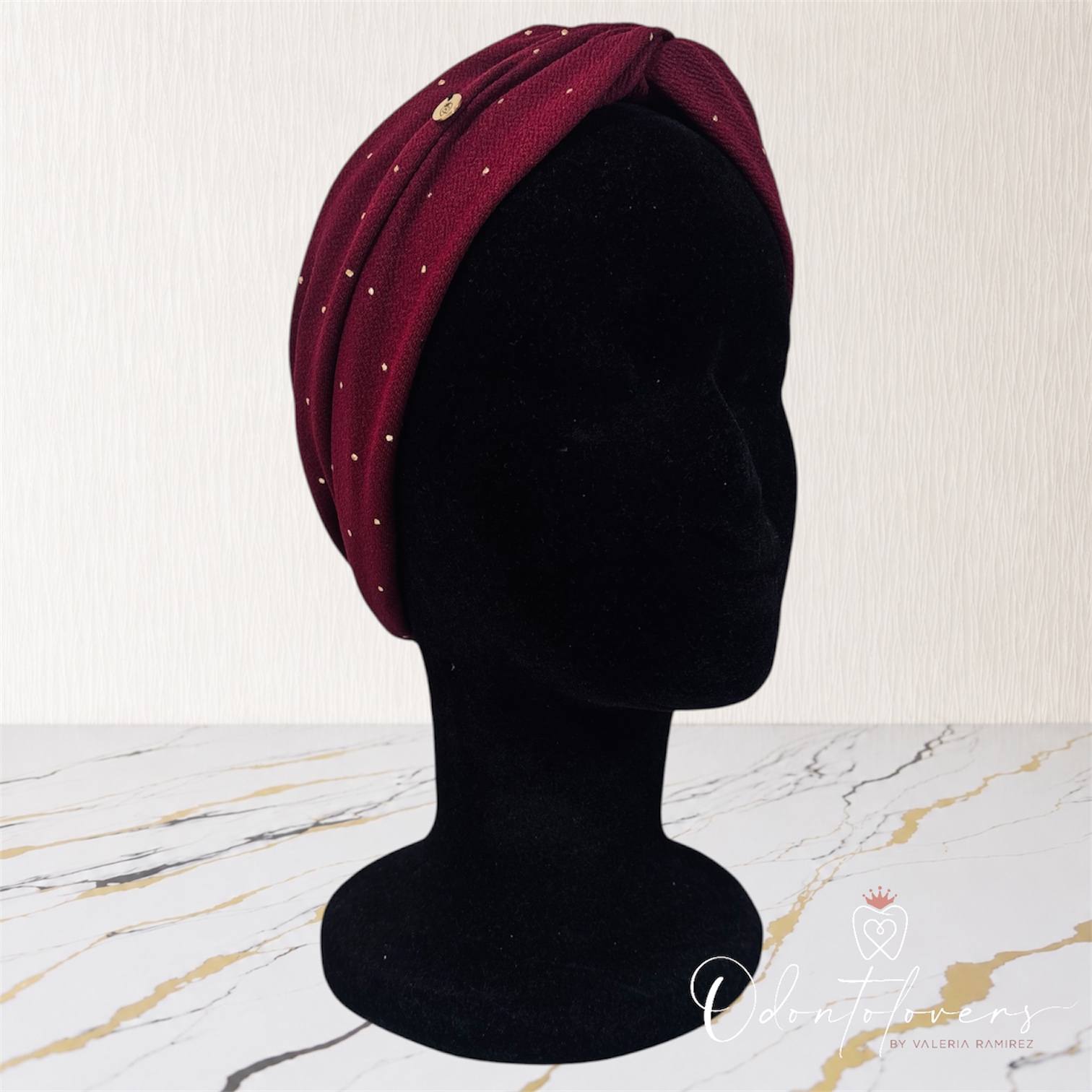 Turbante tachas burdeo