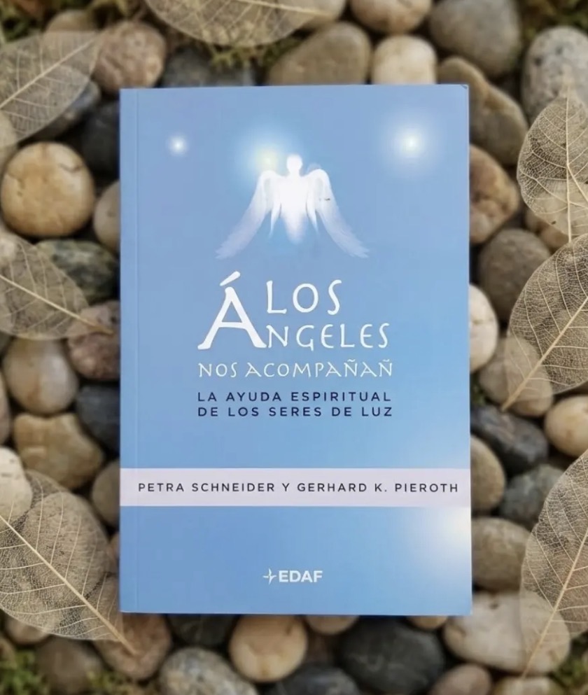 Los Ángeles nos acompañan / Petra Schneider y Gerhard K. Pieroth