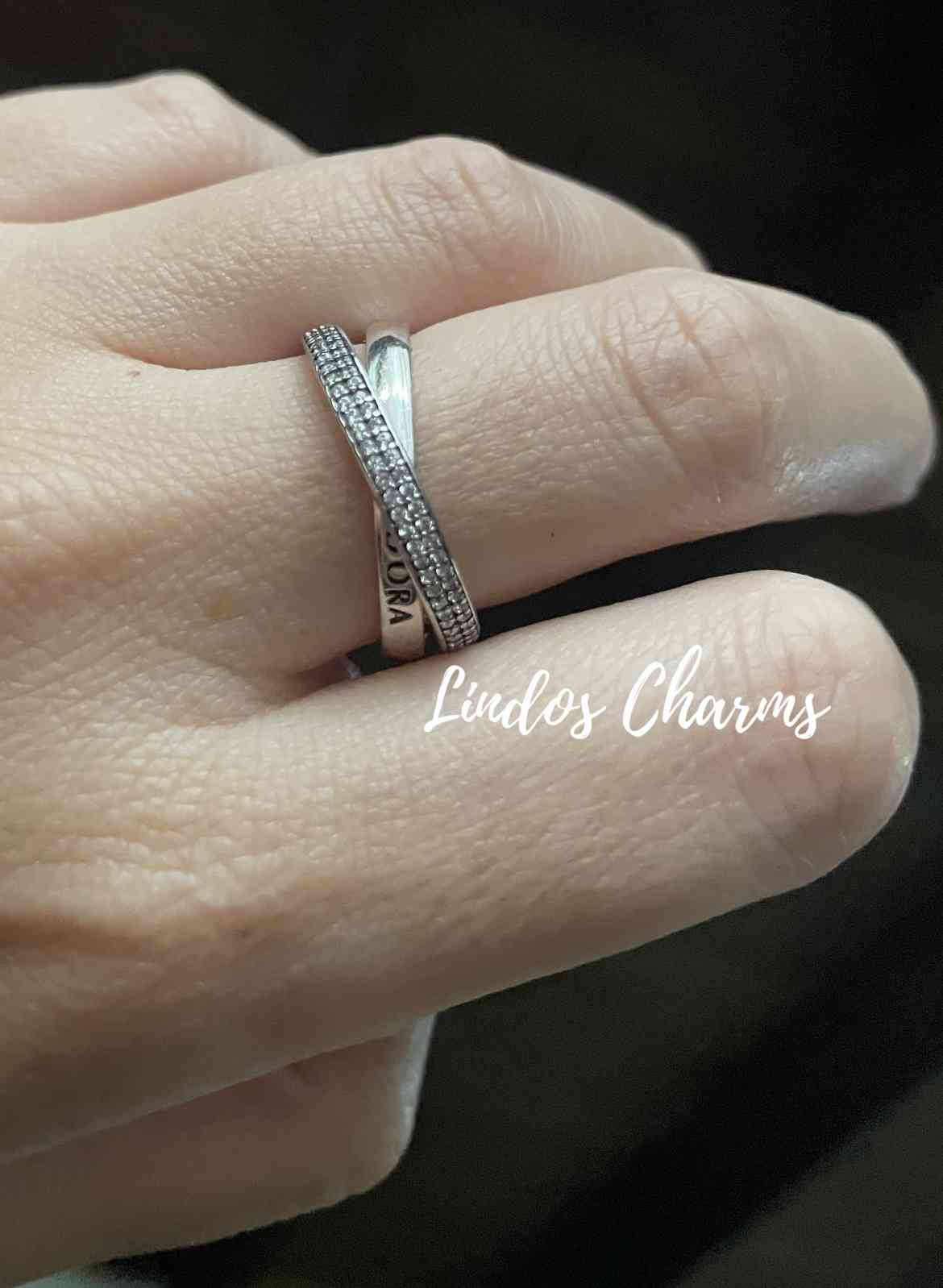 Anillo Entrelazado
