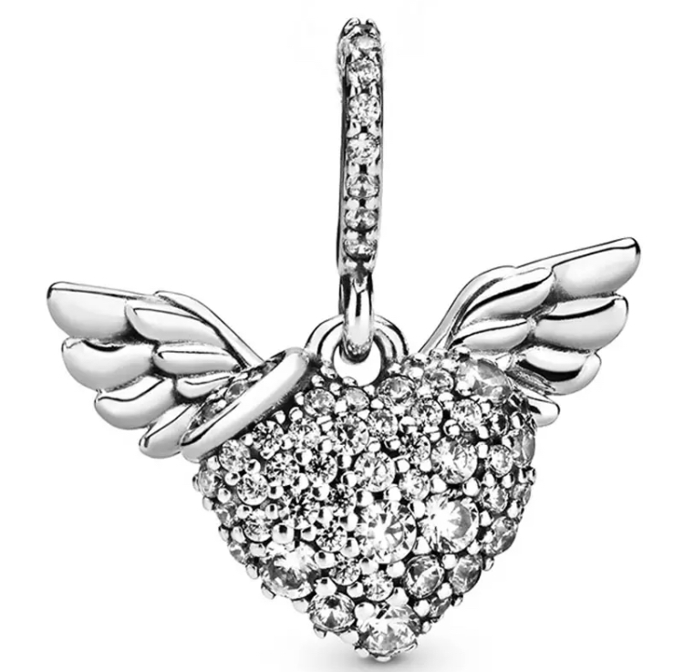 Charms corazón con alas