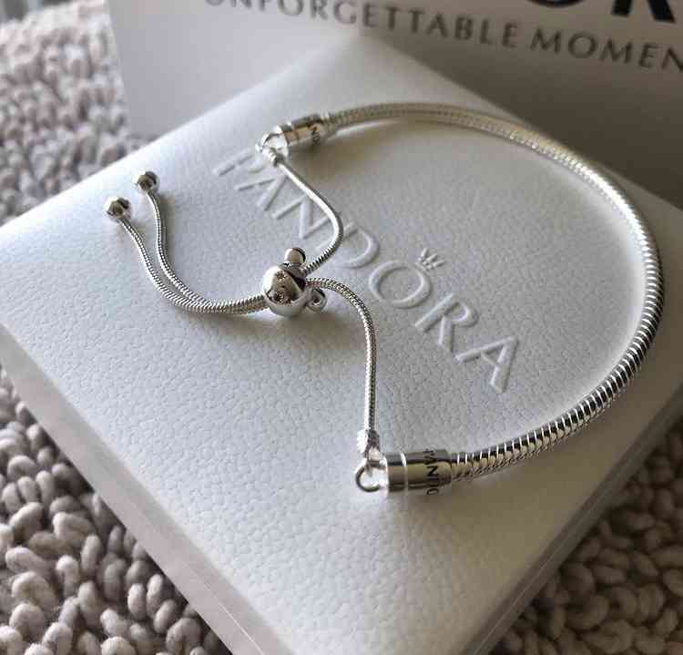 Pulsera Disney ajustable y flexible para charms