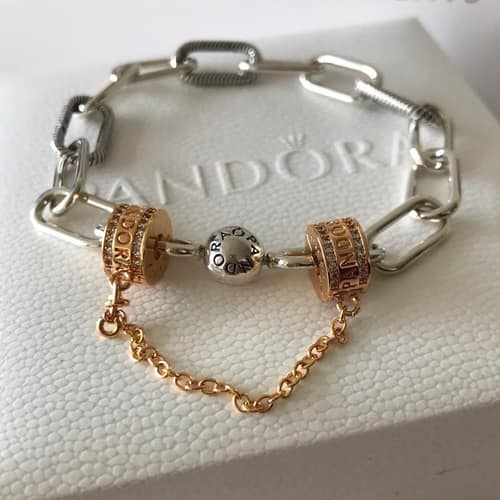 Bello Conjunto de Eslabones