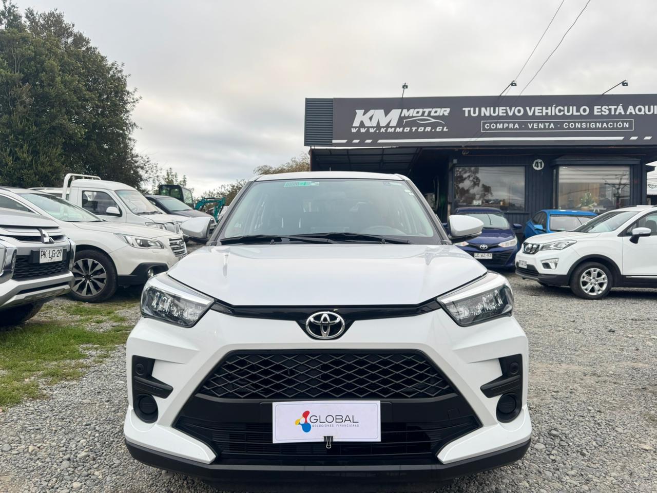 TOYOTA RAIZE 2025