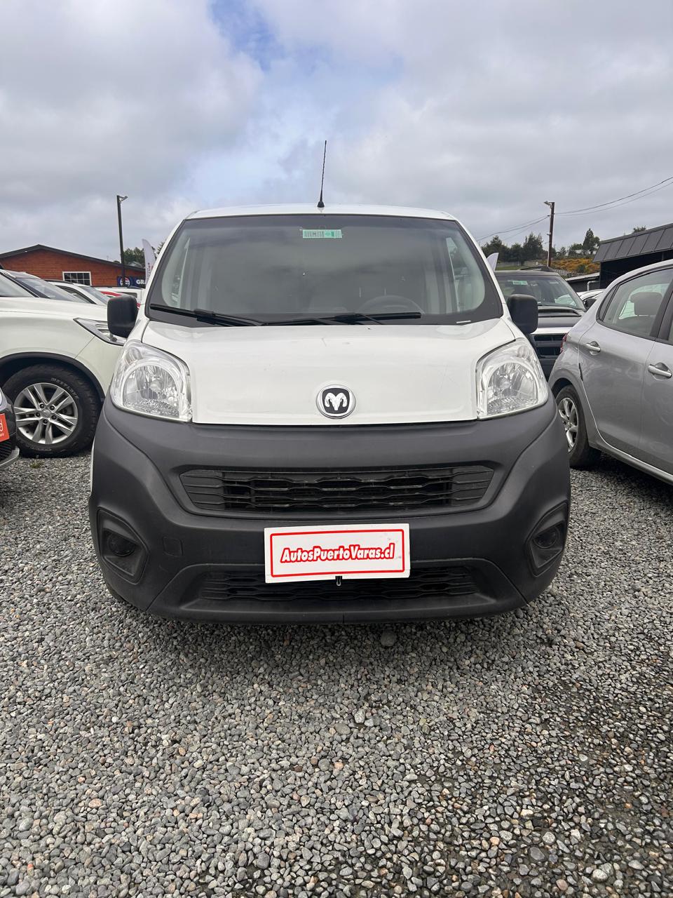 FURGON RAM VAN 700 2022