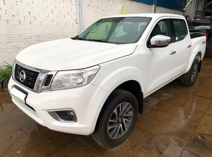 NISSAN NP300 2018