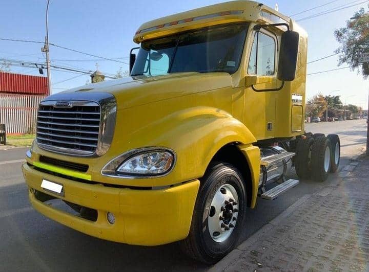 FREIGHTLINE CL 120 6x4 2011