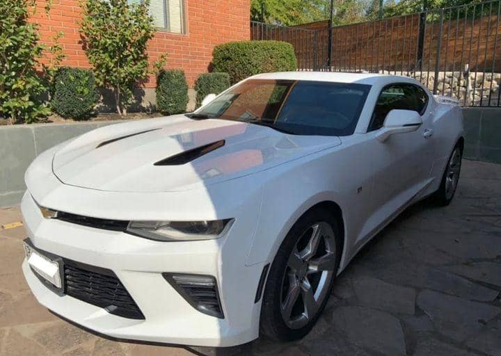 CHEVROLET CÁMARO SIX SS 6.2 AUT 2017