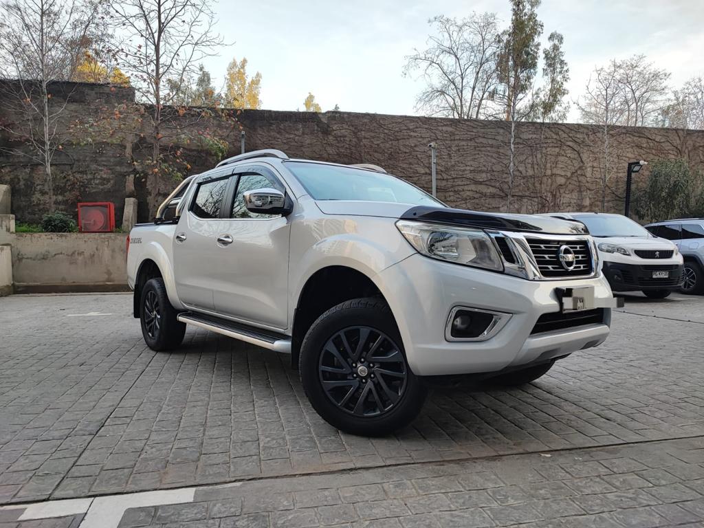 Nissan Np300 2.3 Manual DSL SE 4WD 2017