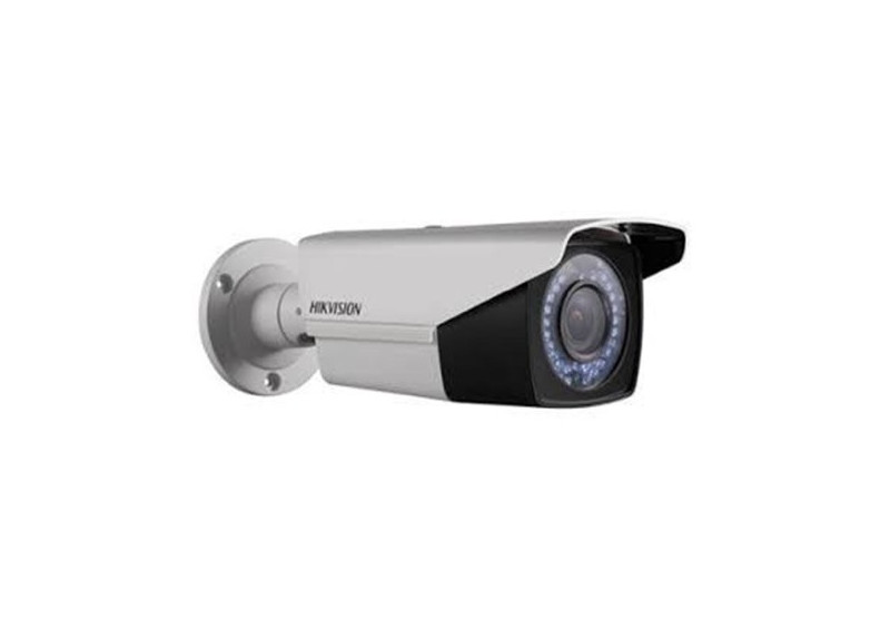 CAMARA TVI 2MP VARIFOCAL HIKVISION MET. DS-2CE16D0T-VFIR3F 2.8-12mm