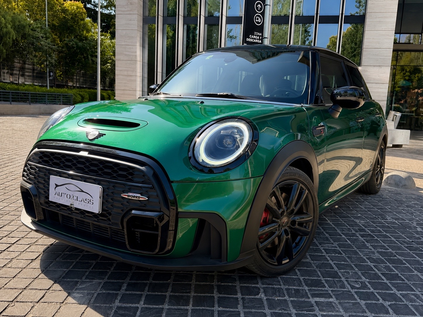 MINI Cooper S 2.0 T F55 LOOK JCW 2022