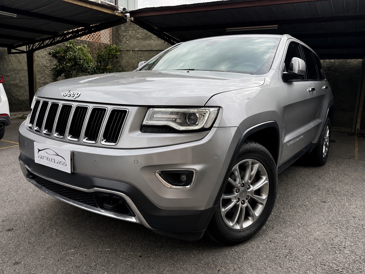 Jeep Grand Cherokee 3.6 Limited 4WD Auto 2016