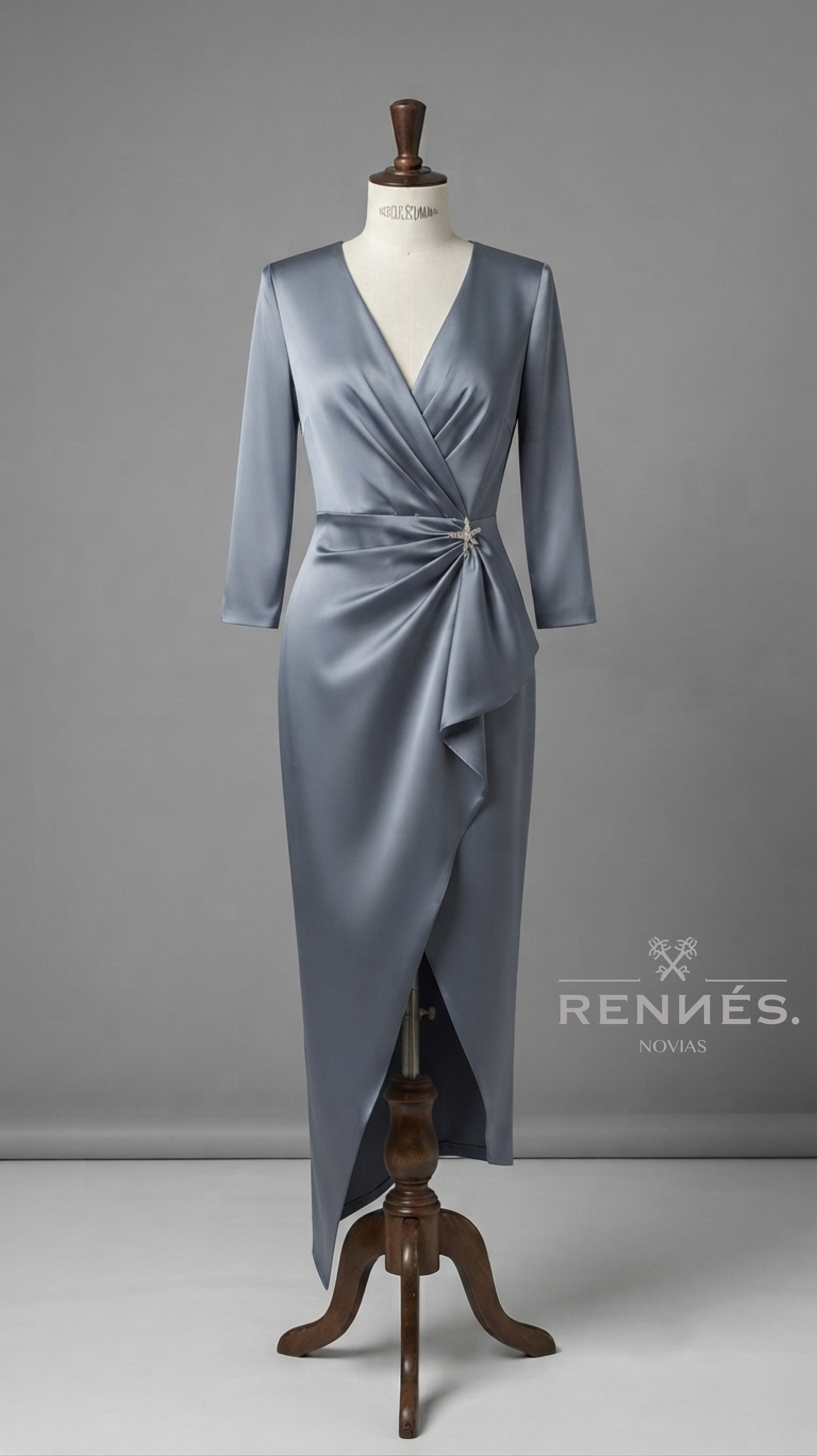 AMAD GRIS DISPONIBLE EN TALLA L 